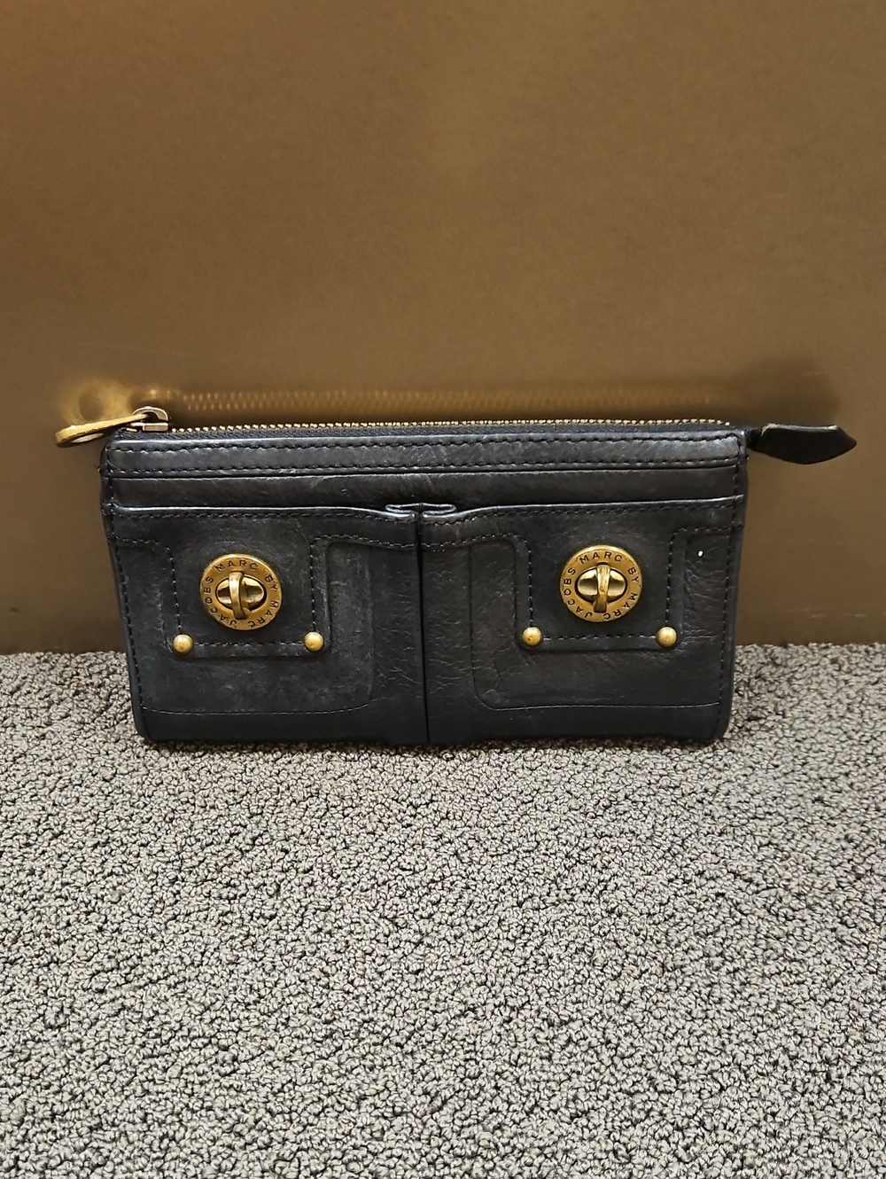 Marc Jacobs Totally Turnlock Leather Wallet